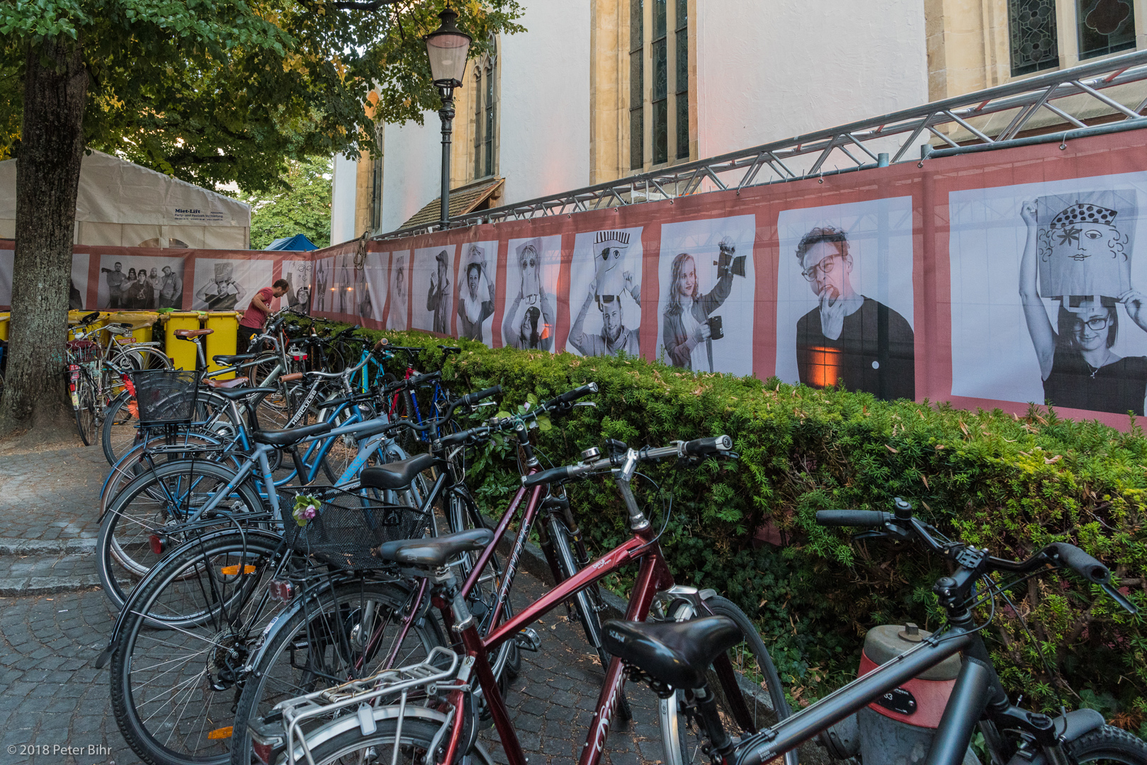 Musikfestwochen Mobilität Fahrräder stehen Fahrradständer